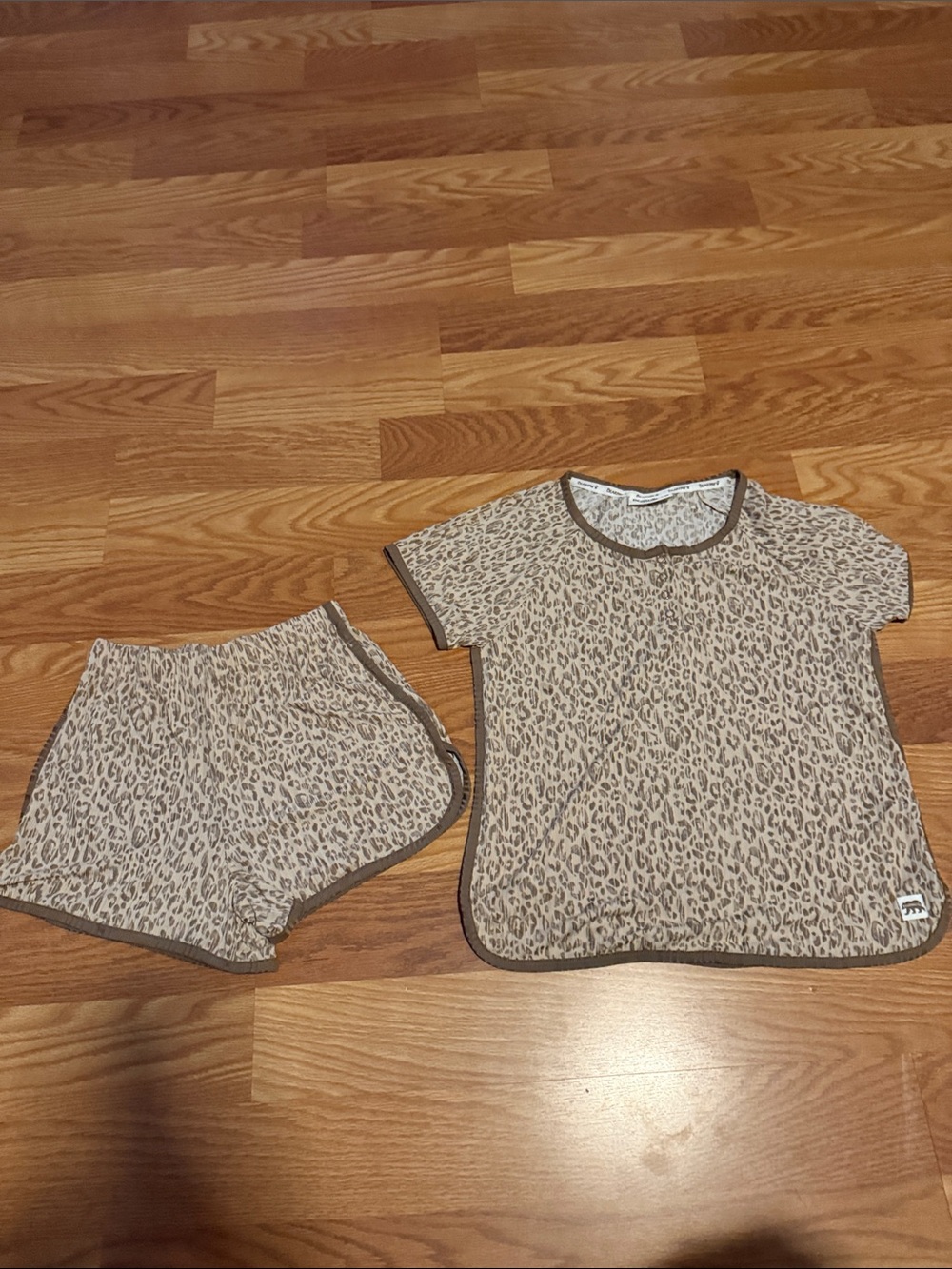 Leopard Print Short Sleeve Pajama Set in Beige with Contrast Trim